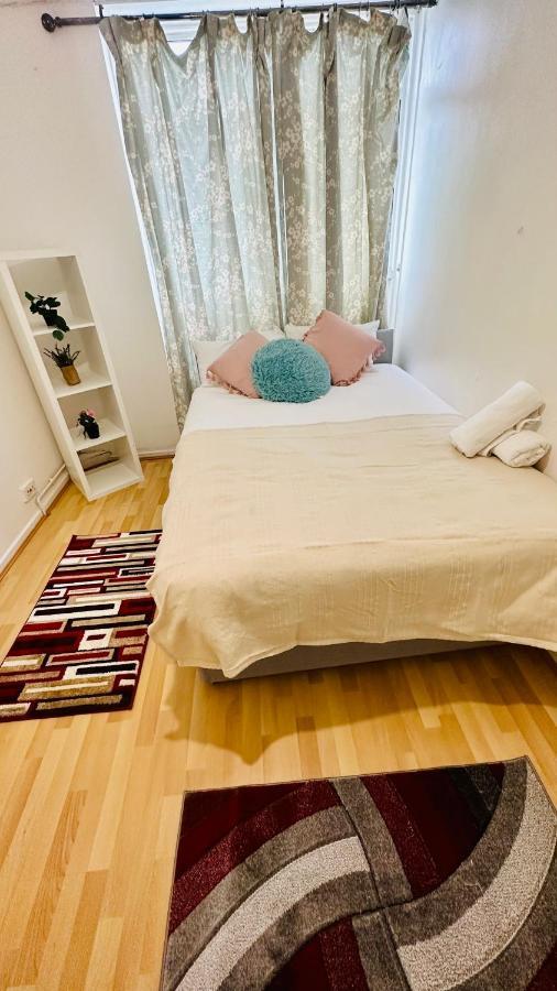 لندن Whites Inn المظهر الخارجي الصورة