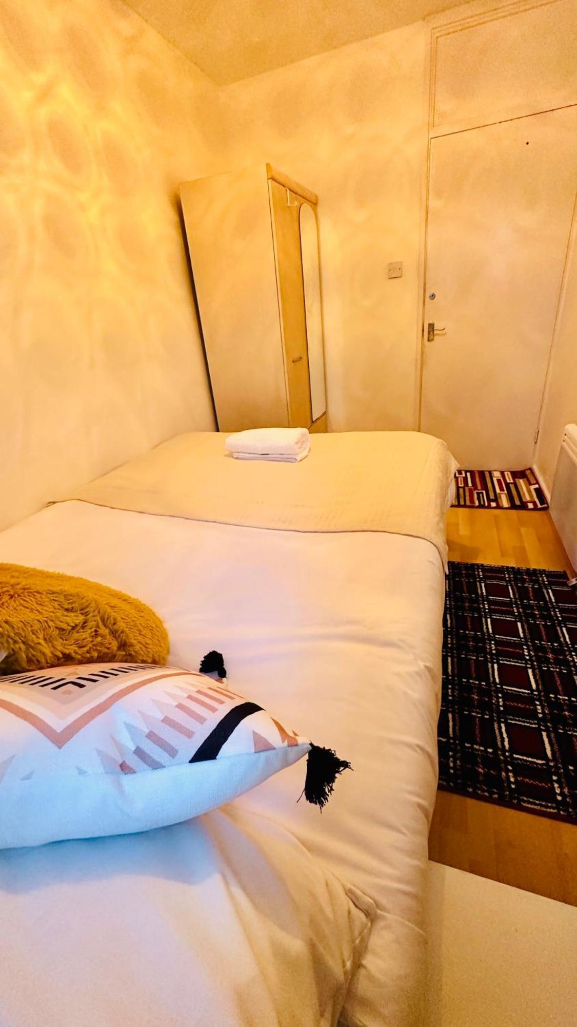 لندن Whites Inn المظهر الخارجي الصورة